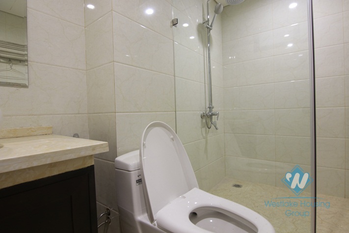 High floor 02 bedrooms apartment for rent in Ho Tung Mau, Hanoi